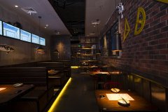 從可折疊手機(jī)來(lái)看餐飲品牌設(shè)計(jì)的創(chuàng)新?